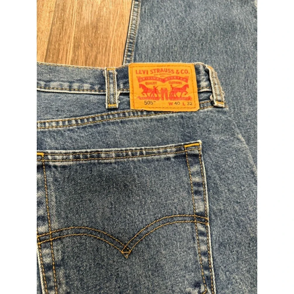 Levi's Men's 505 Mid‎ Rise Regular Fit Straight Leg Full Fit Jeans 40